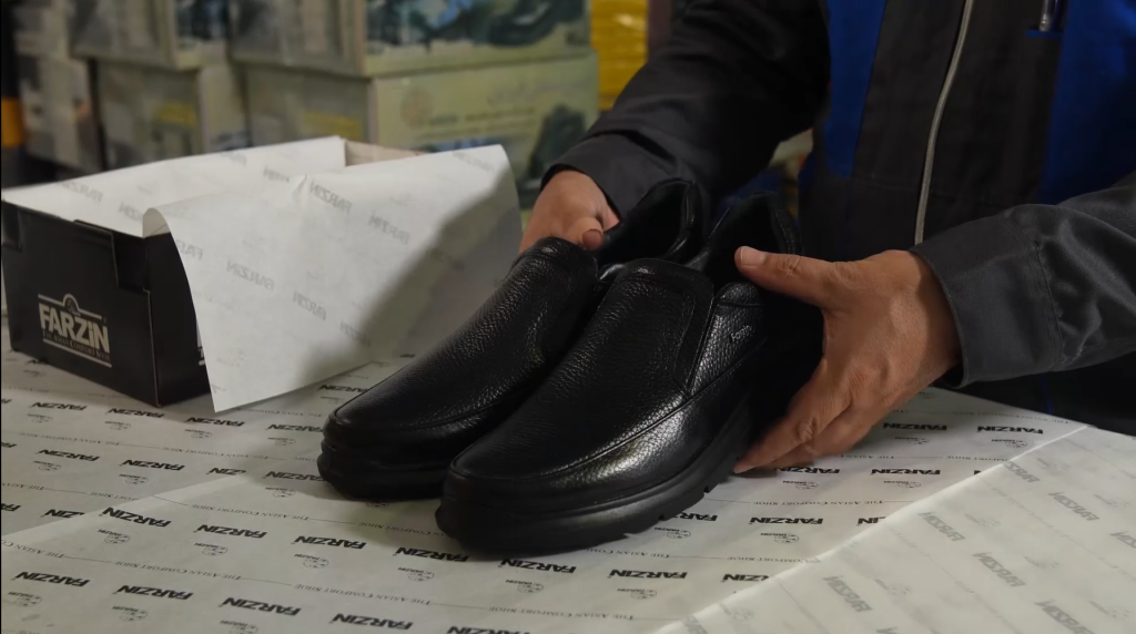 کارخانه کفش فرزین تبریز