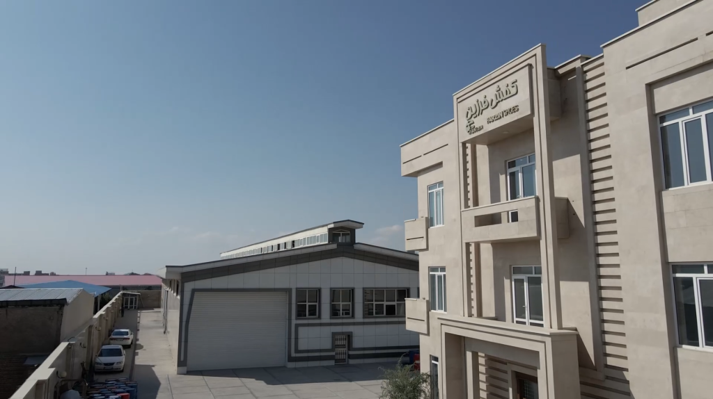 کارخانه کفش فرزین تبریز