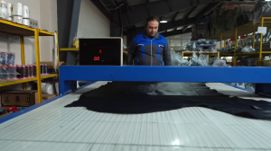 کارخانه کفش فرزین تبریز