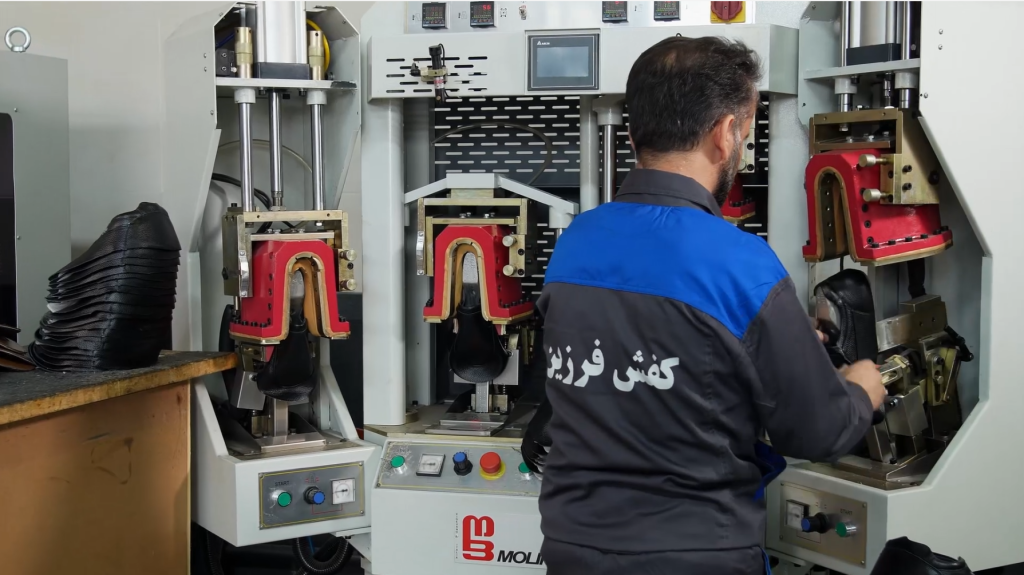 کارخانه کفش فرزین تبریز